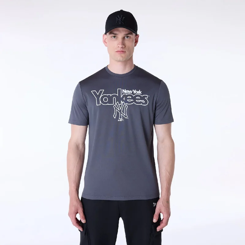 New York Yankees MLB Essentials Dark Grey T-Shirt