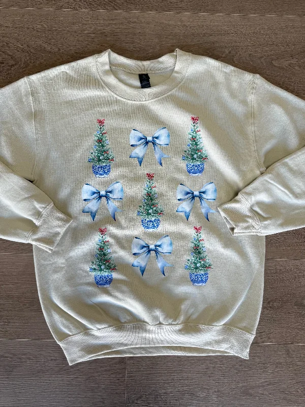 Blue willow Christmas crewneck Sophisticated Women's Tailored